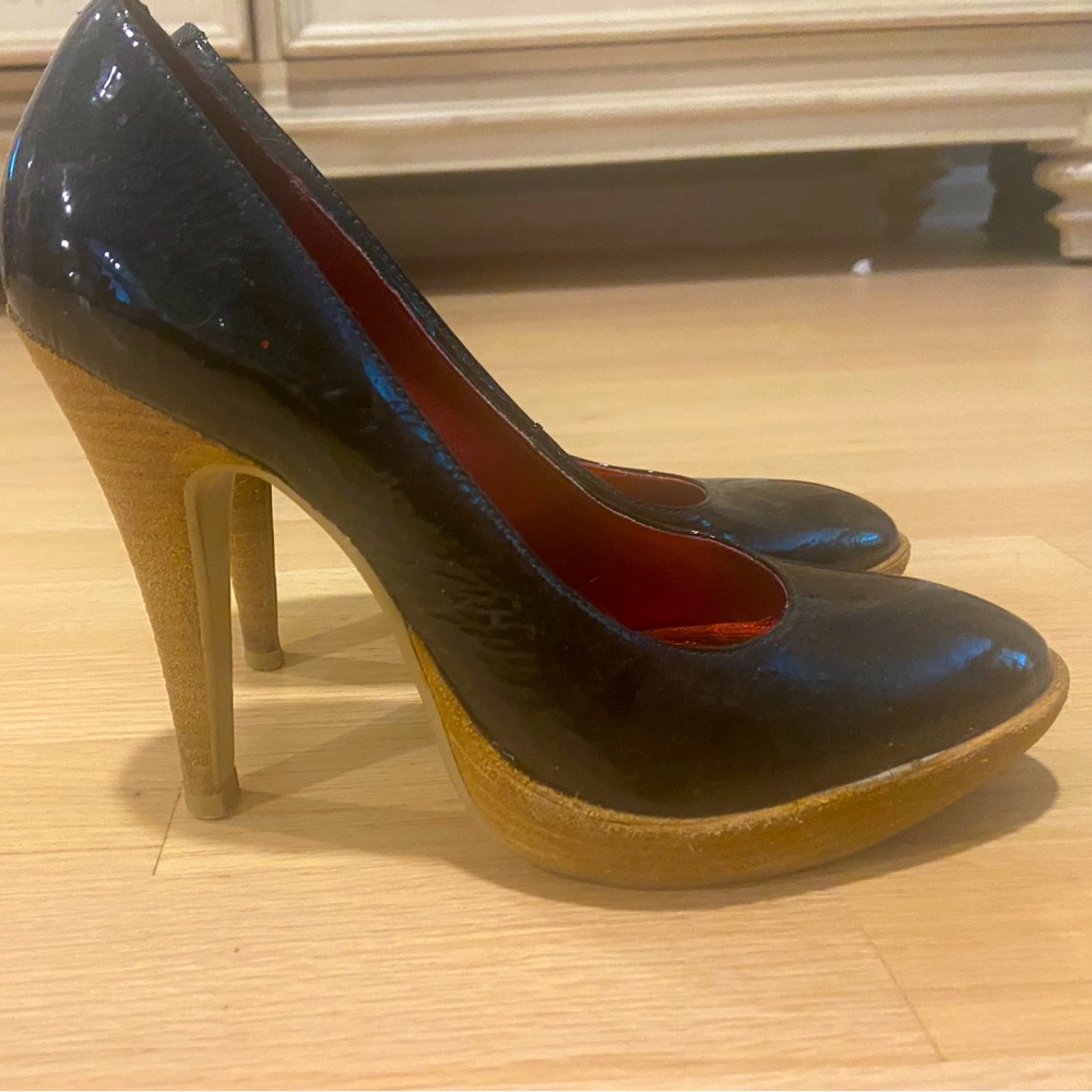 Nine West platform black stilettos!